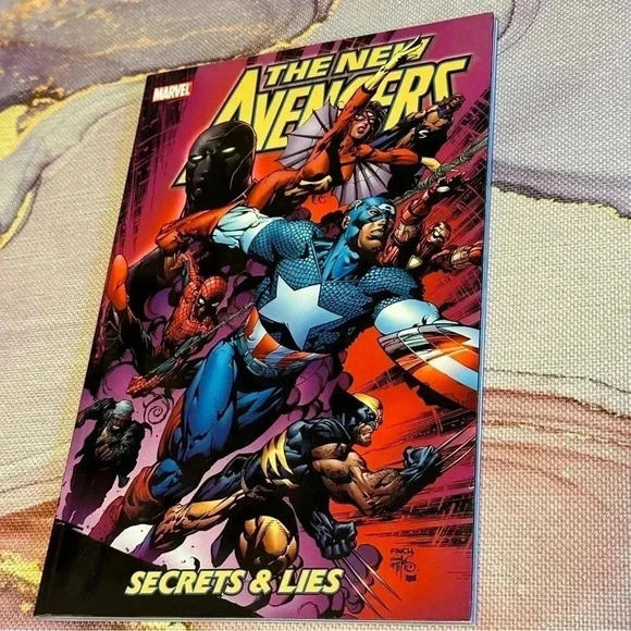 The New Avengers Volume 3 - SECRETS & LIES - Picture 5 of 6